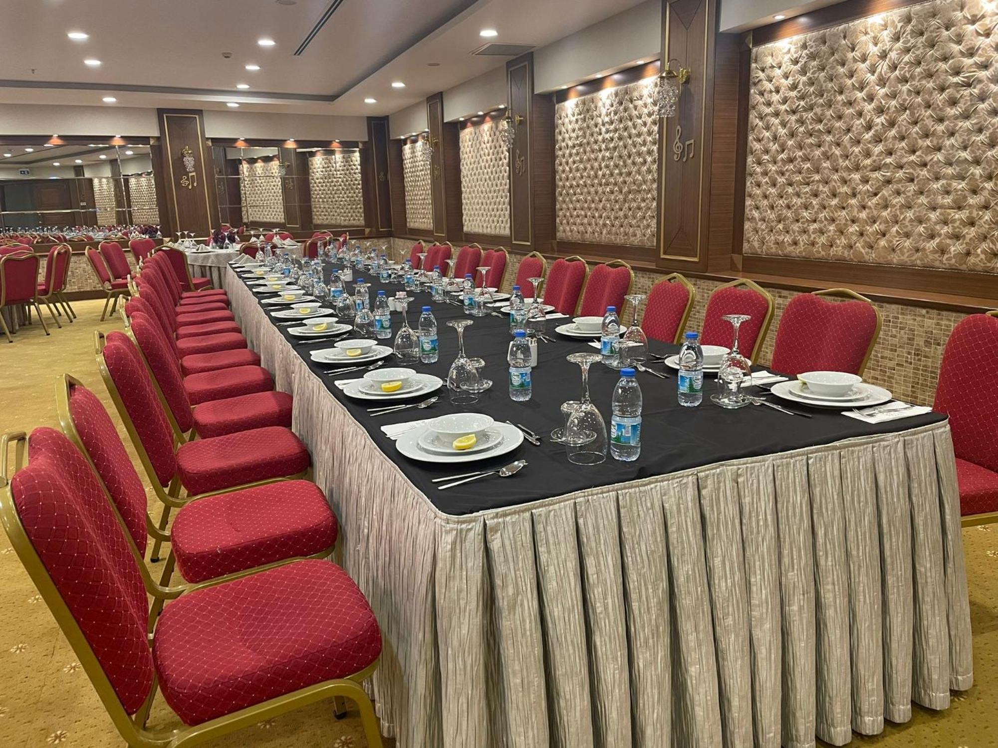 Akman Premium Hotel Анкара Екстериор снимка